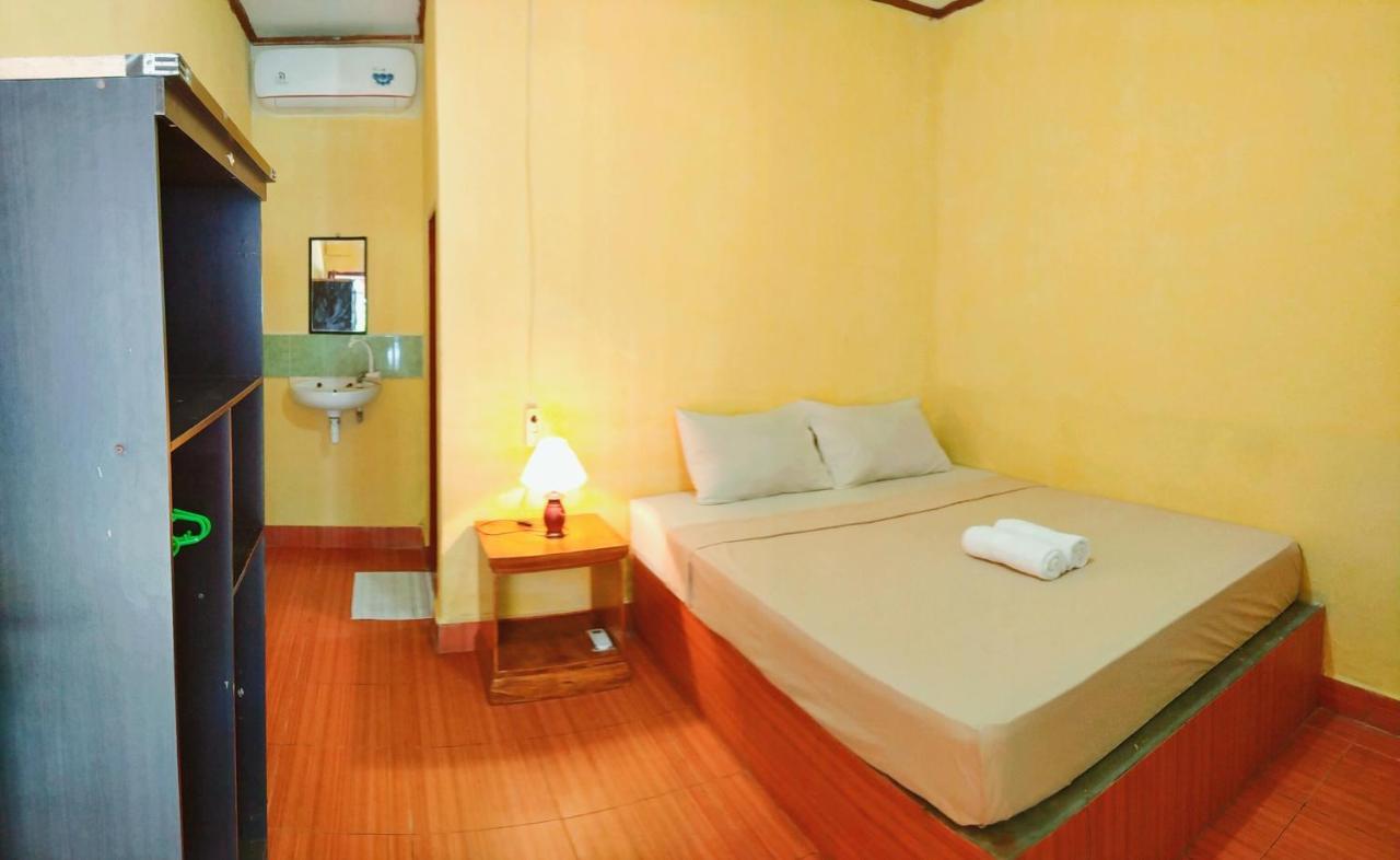 Kuta Garden Homestay Exteriér fotografie